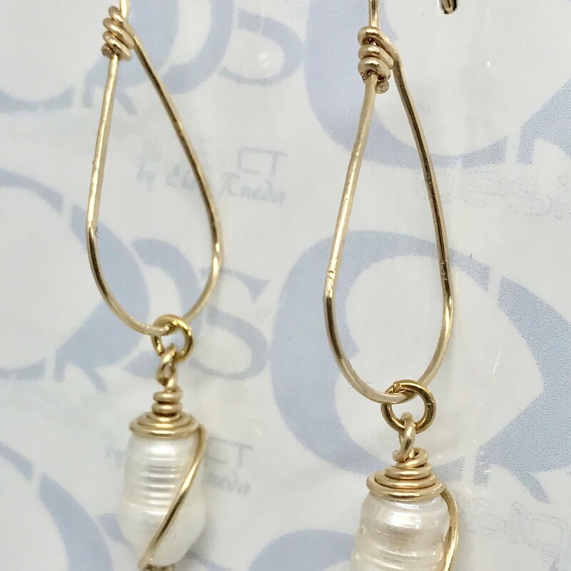 Egf-002 Ea0002-w, White, Size: Earrings
10mm Freshwater Cultured Pearls-Gold Filled Wire-Fishhook Earwire Style