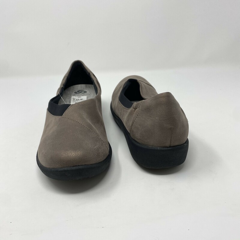 Clarks Cloudsteppers, Grey, Size: 8.5 new with tags metallic material and thick soles