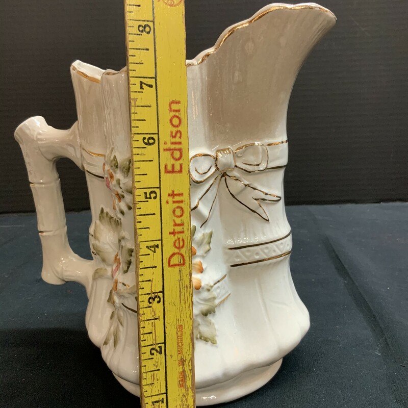 Majolica water pitcher. Large albino Bamboo mold pitcher. Beautiful condition