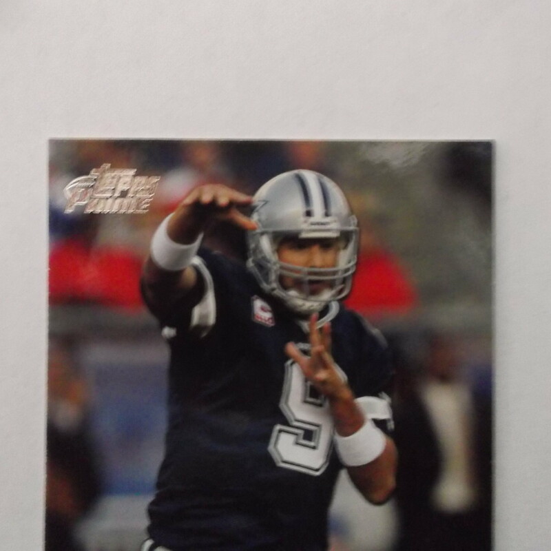 2012 TOPPS PRIME Dallas Cowboys Tony Romo QB  #79
Rating (see below): 3 - Good Condition
Team: Dallas Cowboys
Player: Tony Romo
Brand: 1. 2012 Topps #79
Size: n/a
Color: multi
Style: NFL - single card (1) 
Material: n/a
Condition:  Good condition, minor wear around the edges; been in a case for awhile in storage; card will ship in a bubble mailer with sleeve and top loader.
Shipping cost: $3.50
Item #: 7674