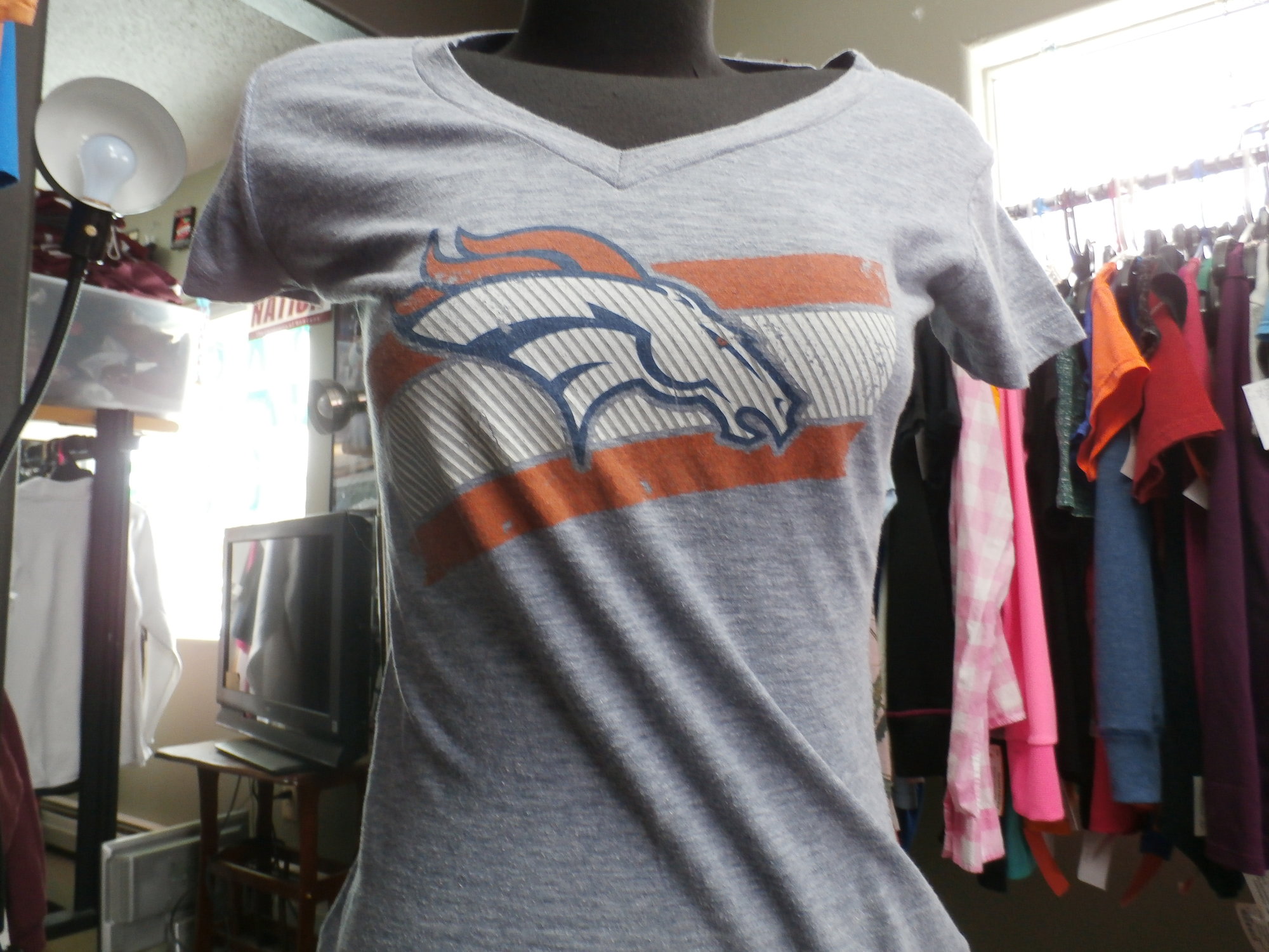 denver broncos womens tops