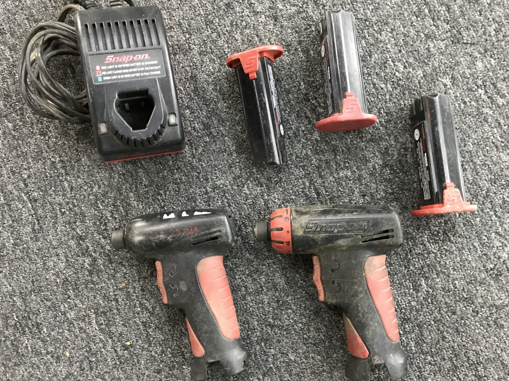 Cordless Driver Set, Snap On, Snap On Impact CTS561cl ,CT561 with 3 batteries  & charger