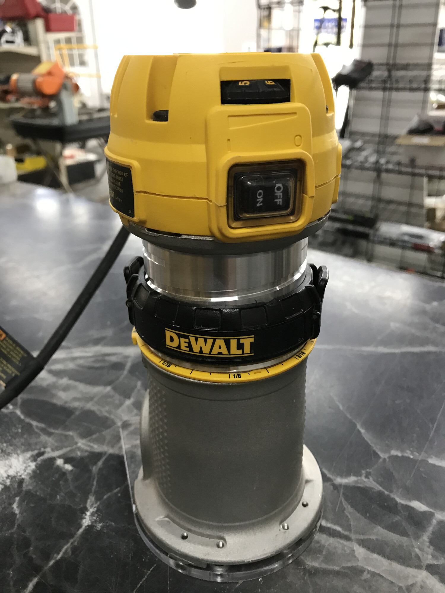 Compact Router, DeWalt  DWP611

Like New condition