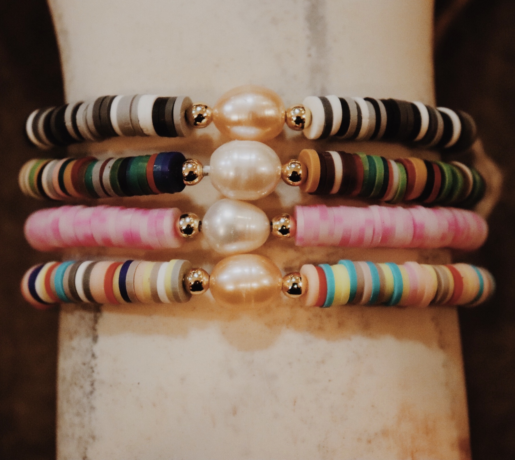 These Kelli Hawk Designs bracelets are stretchy with a pearl center!
Please select your color choice!