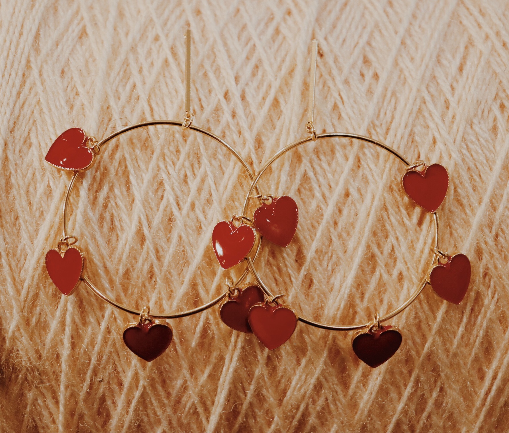 These unique heart earrings are perfect for Valentine's Day or any time of year! They measure 3.5 inches long.