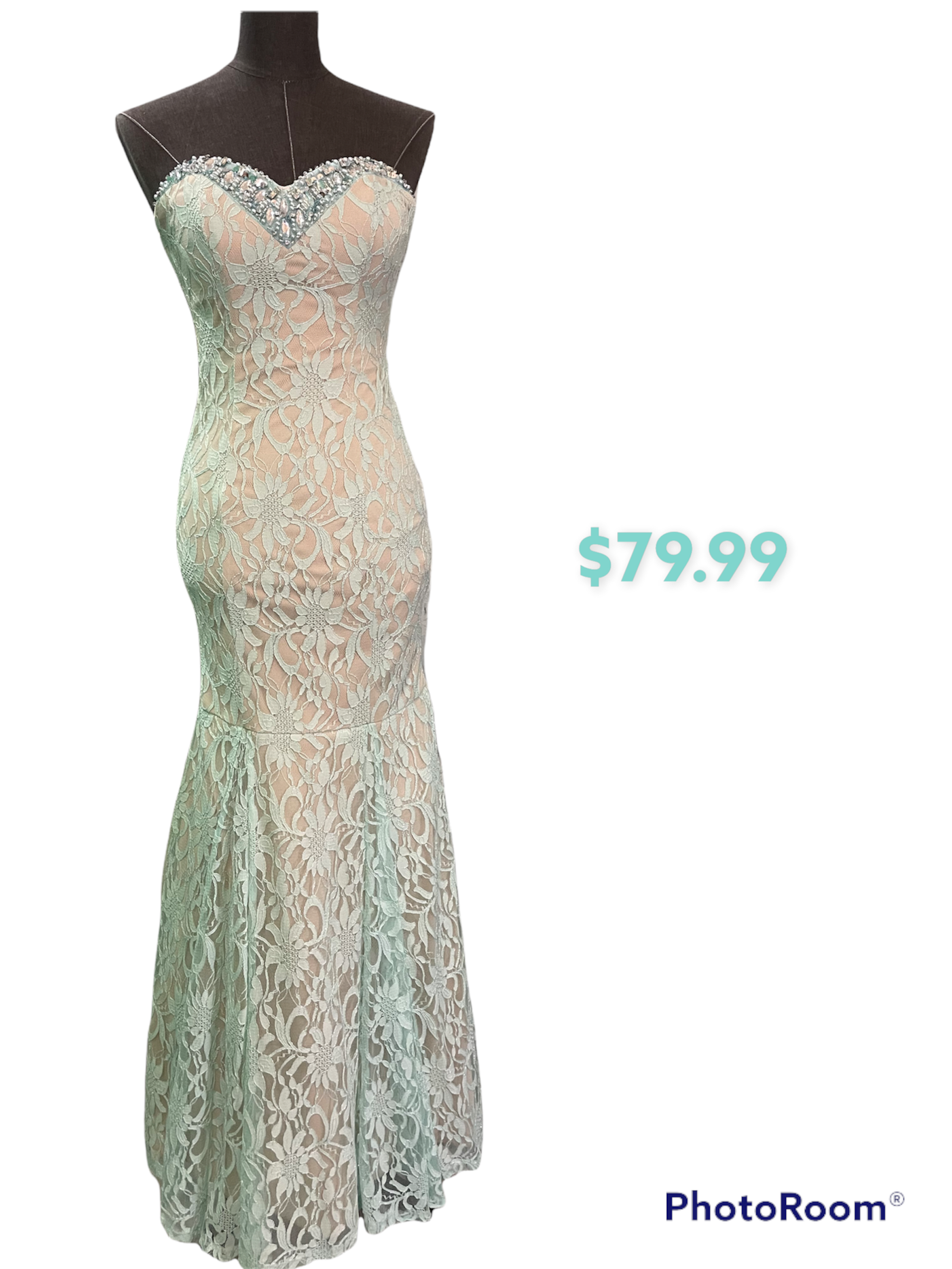 Sequin Heart Lace Prom
MInt & flesh colored
Size: 5