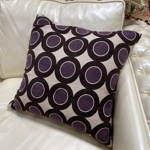 Purple Circles Pillow, Size: 19x19