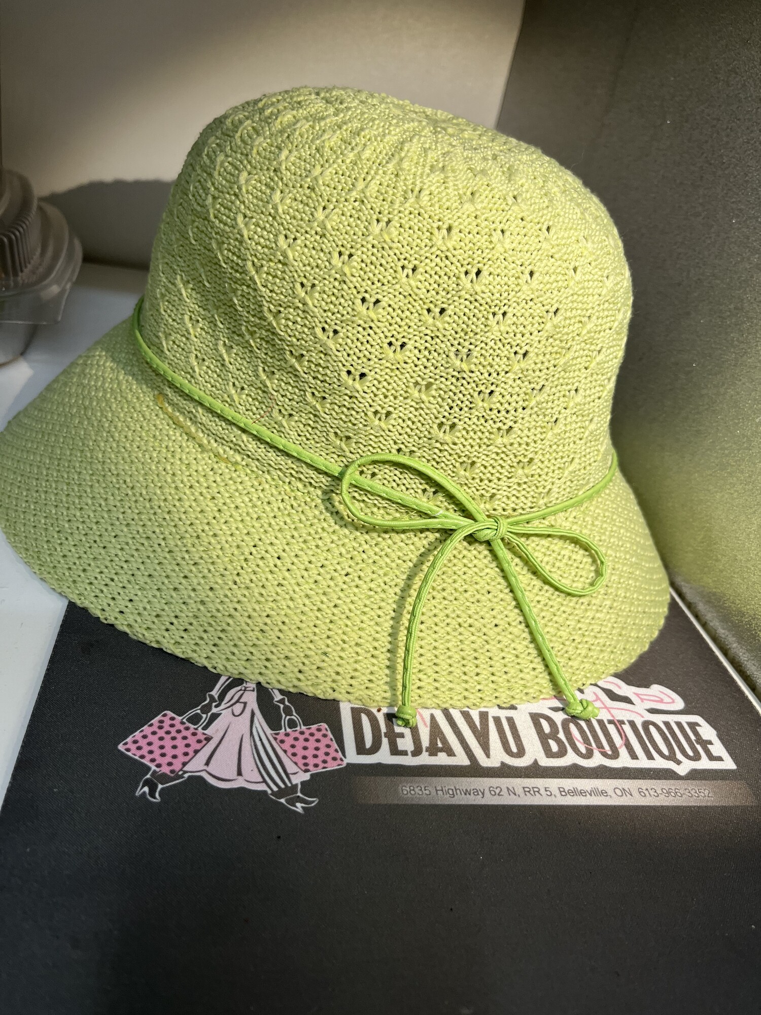Hat, Green, Size: Os in Brand New condition!