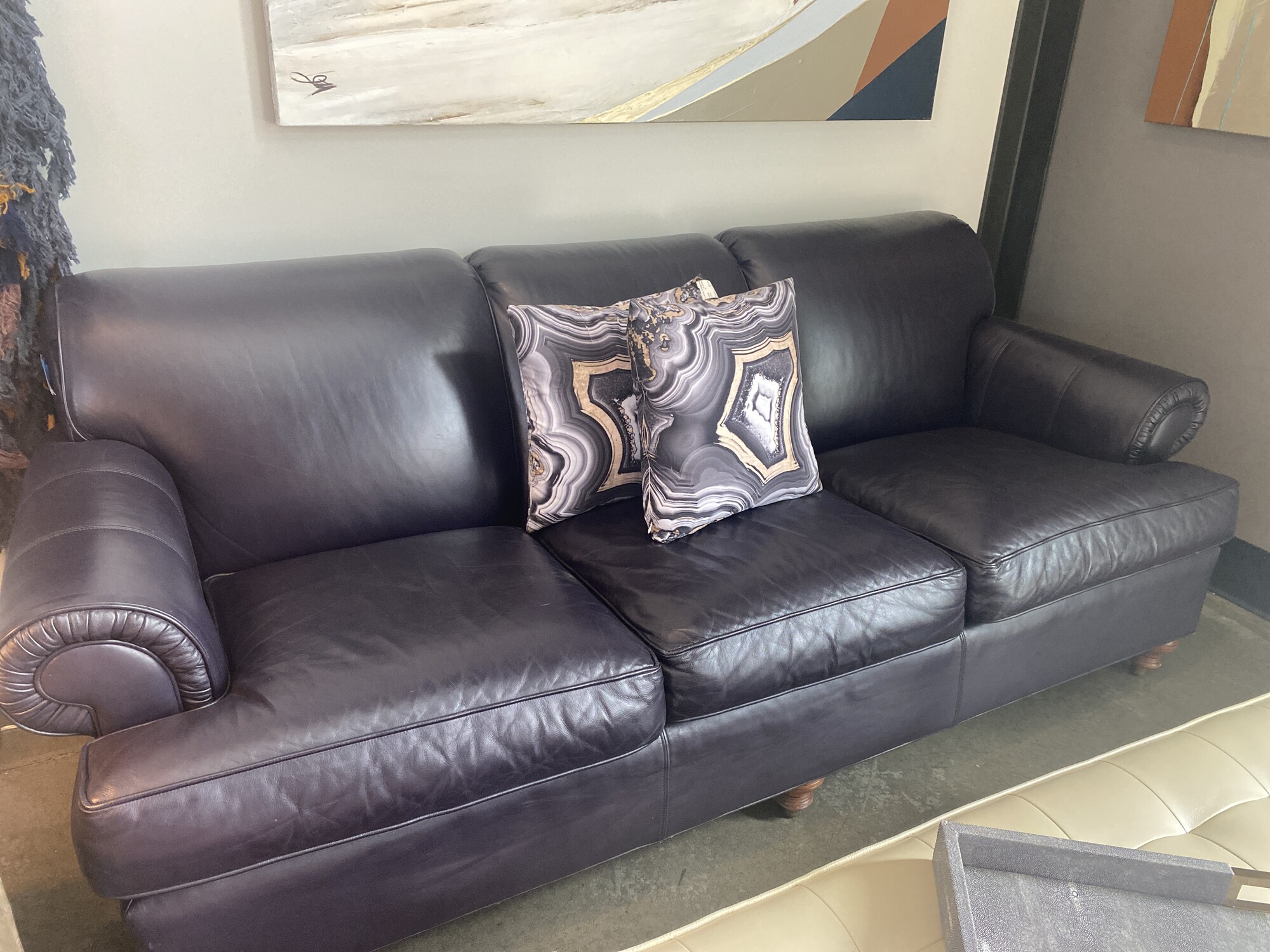 Ethan Allen Leather Sofa, Size: 86Lx38Dx32H