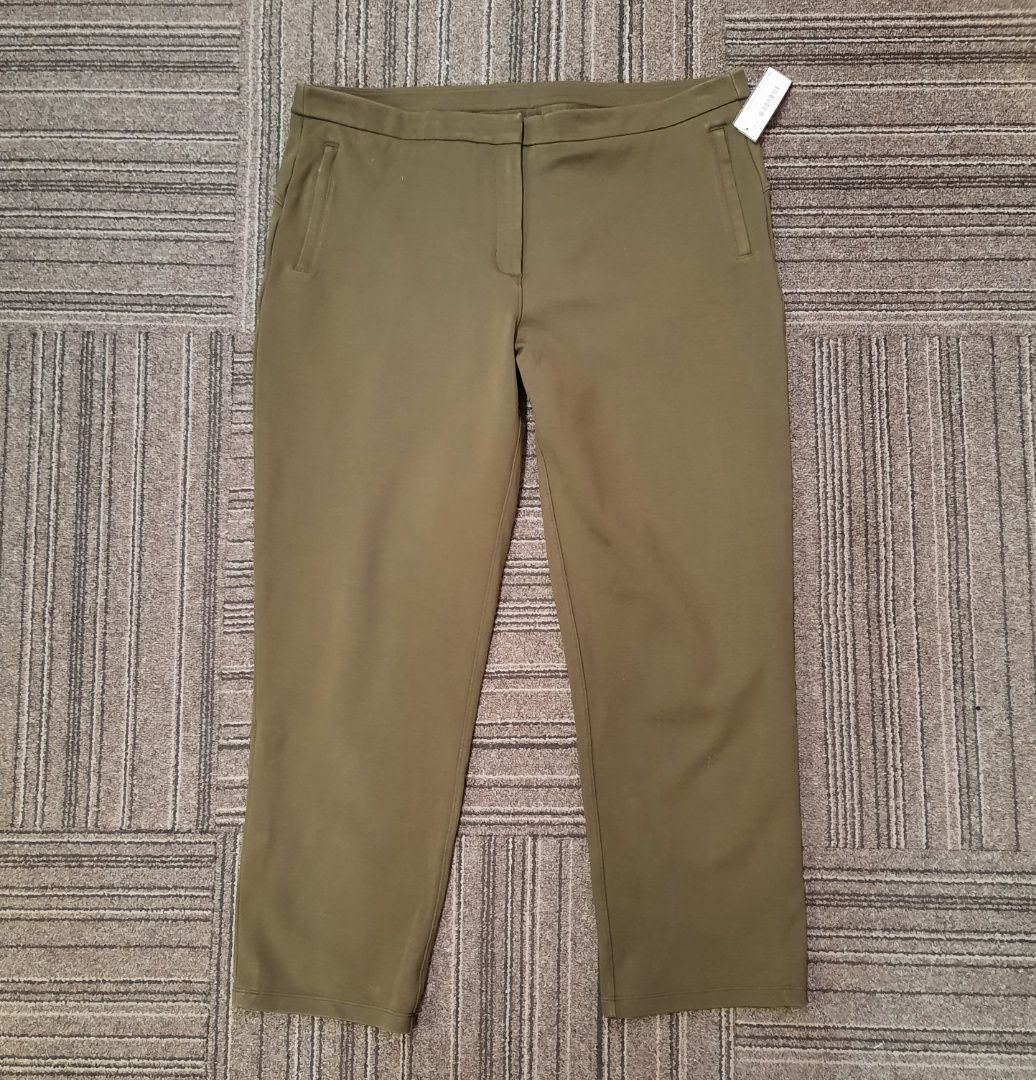 Front closure pant, Green, Size: 14 in Brand NEW condition!