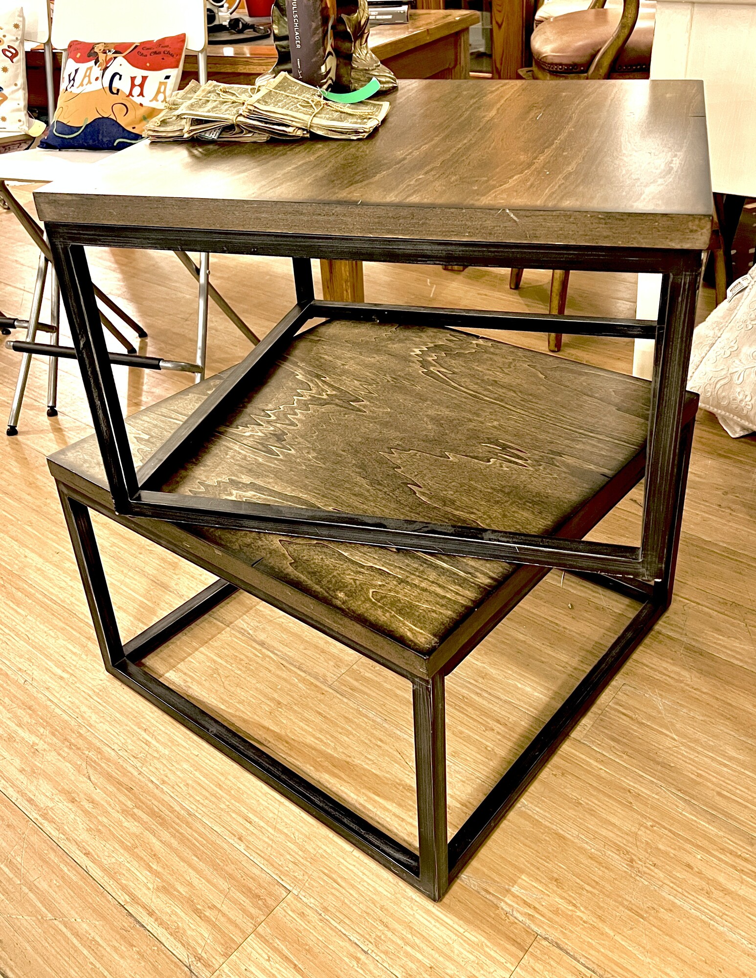 Wood & Metal accent table, Size: 26x26x16

Second one available Item #1109
