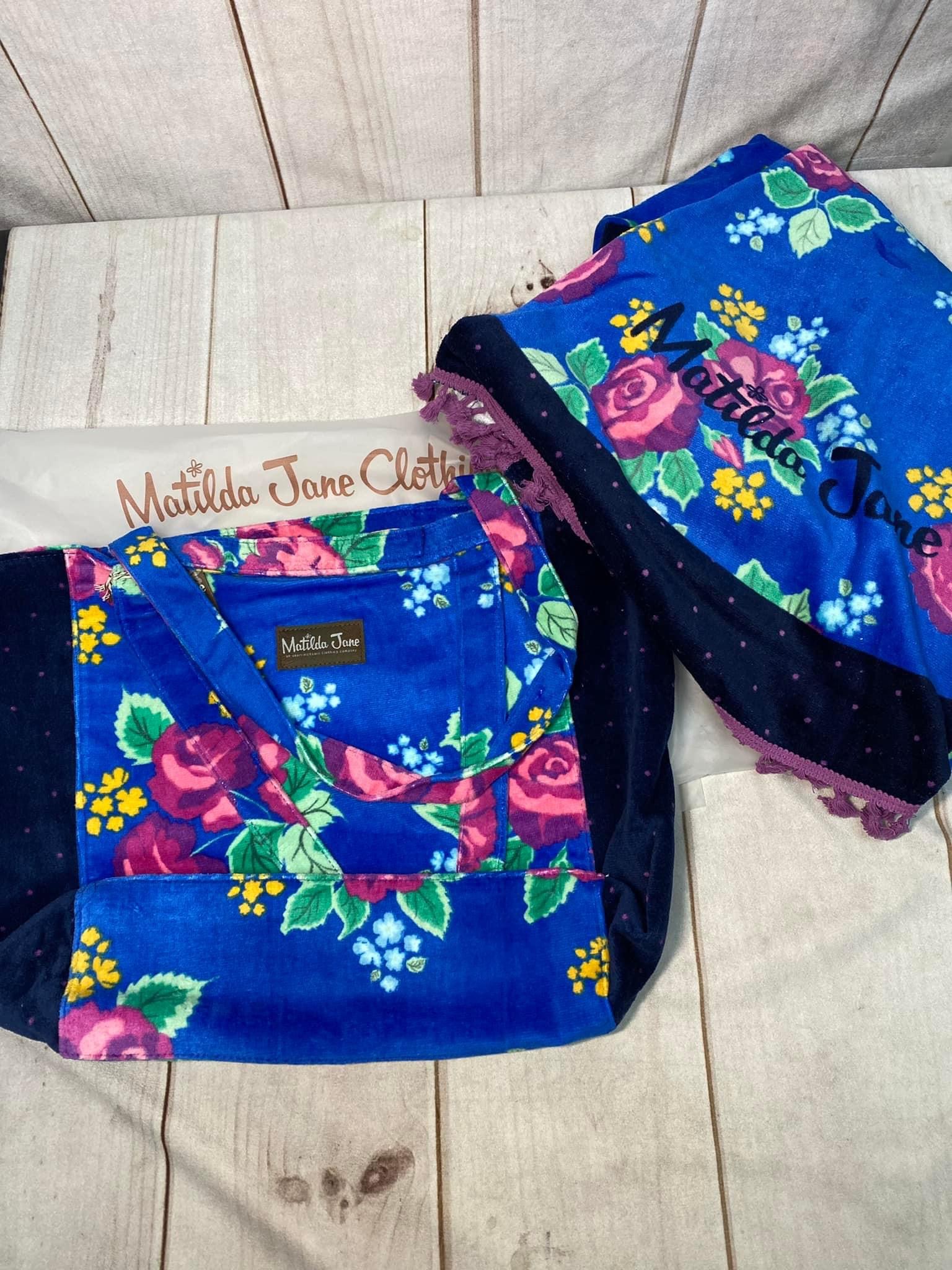Matilda Jane Toe & Towel Set - New!
Sweet Sunshine Round Towel & Tote
Terry Cloth