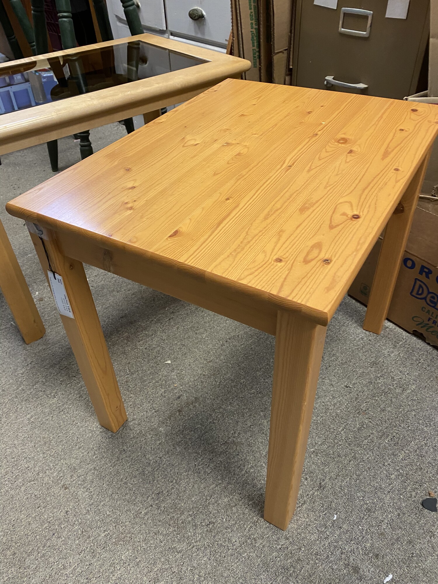 Pine Side Table, Dk Pine, Size: 24x18x21