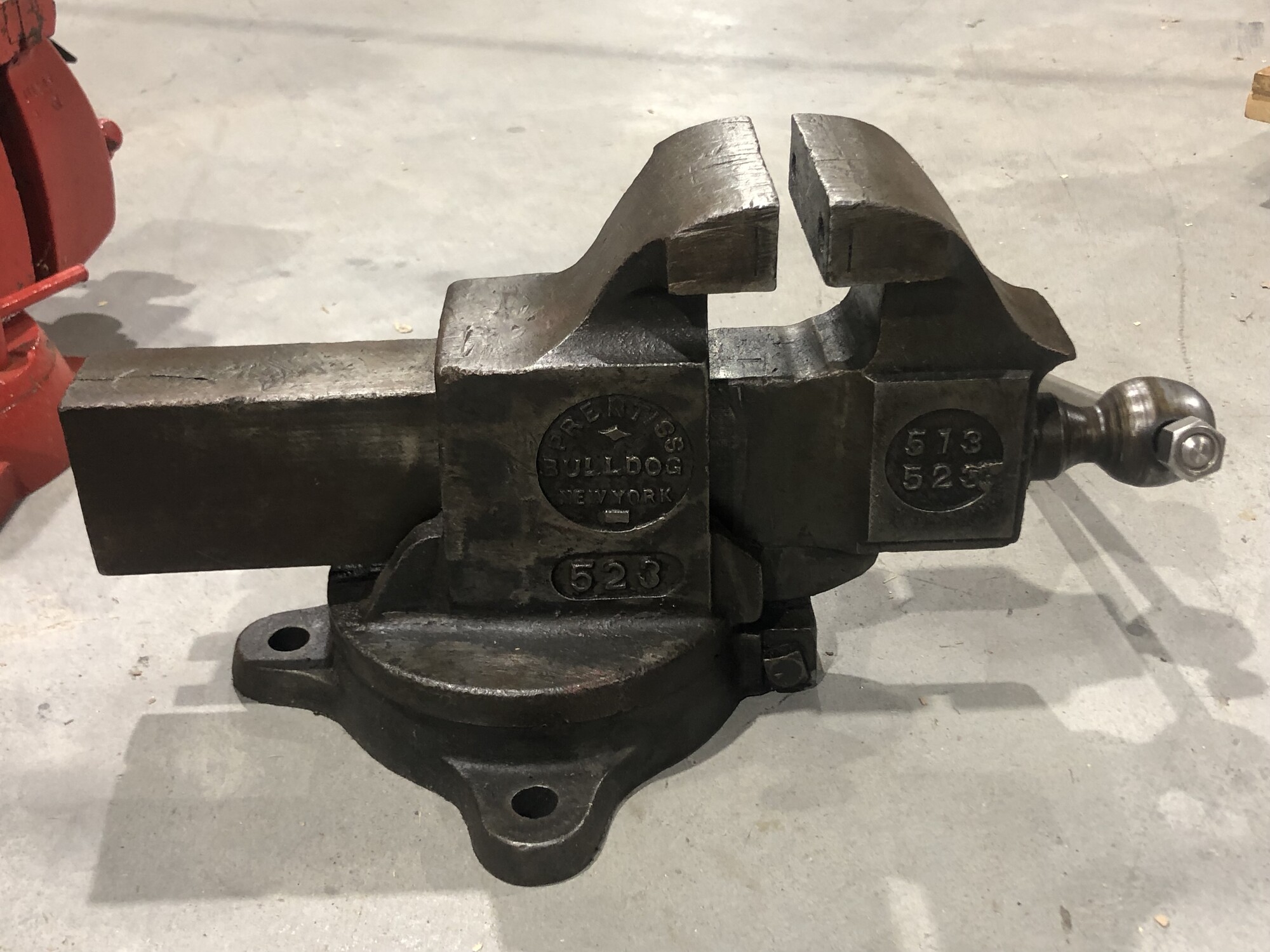 BULLDOG Bench Vise The TOOL CONSIGNMENT® Store