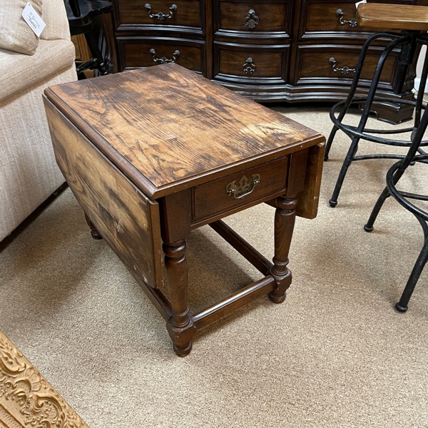 Drop-Leaf Side Table | Savannah Furniture Consignment