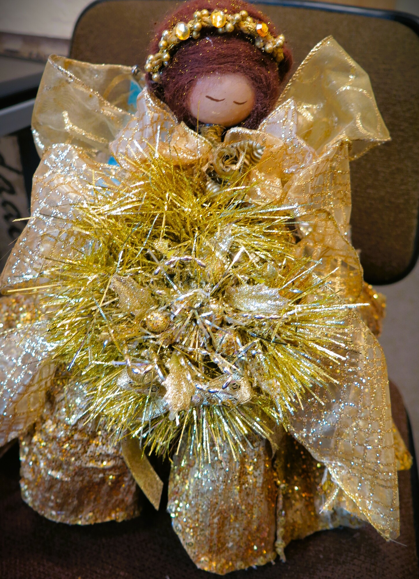 Christmas Corn Husk Angel, Gold, Size: 12 X 11
