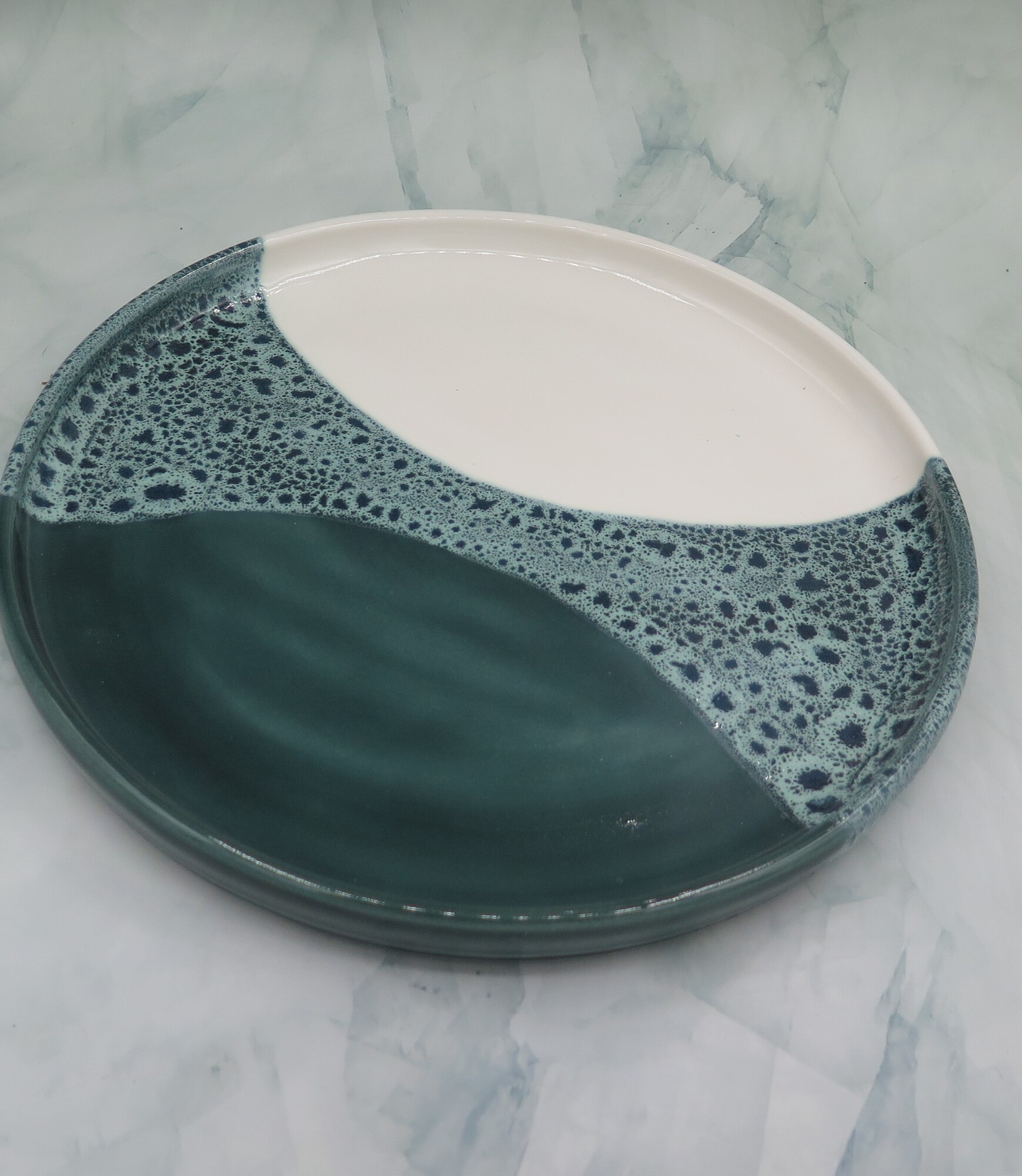 Plate Speckled, Wht/Teal, Size: 9