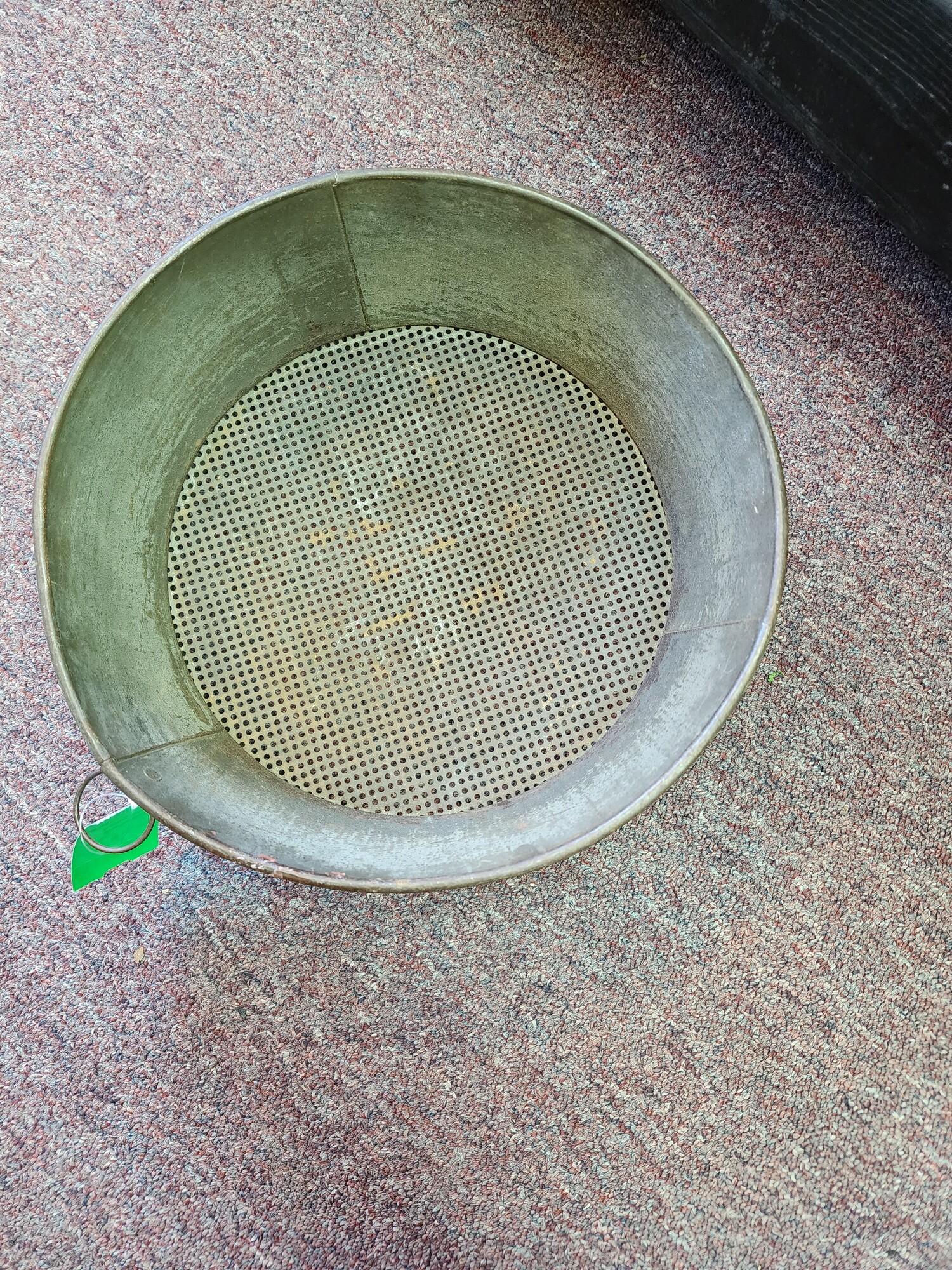 Vtg Sifting Pan, Tin, Size: 11 IN