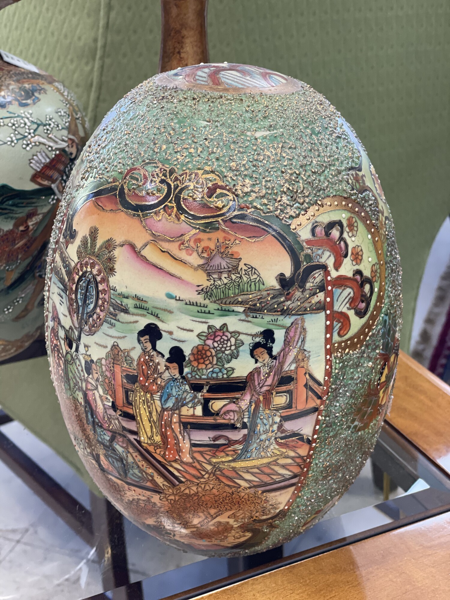 Chinese Porcelain Egg High Cotton Consignment