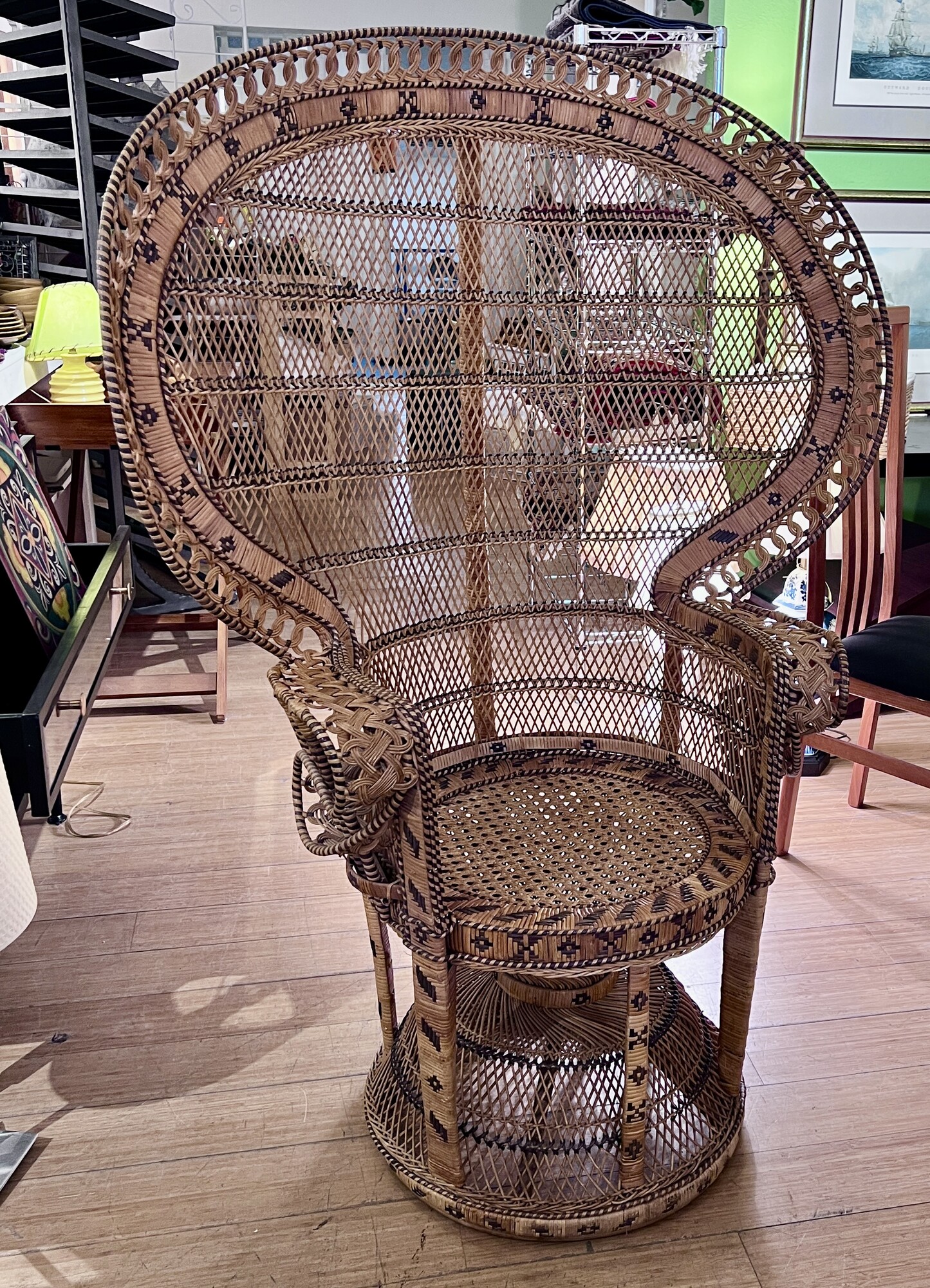 Chair Peacock, Rattan, Size: 43x22x59