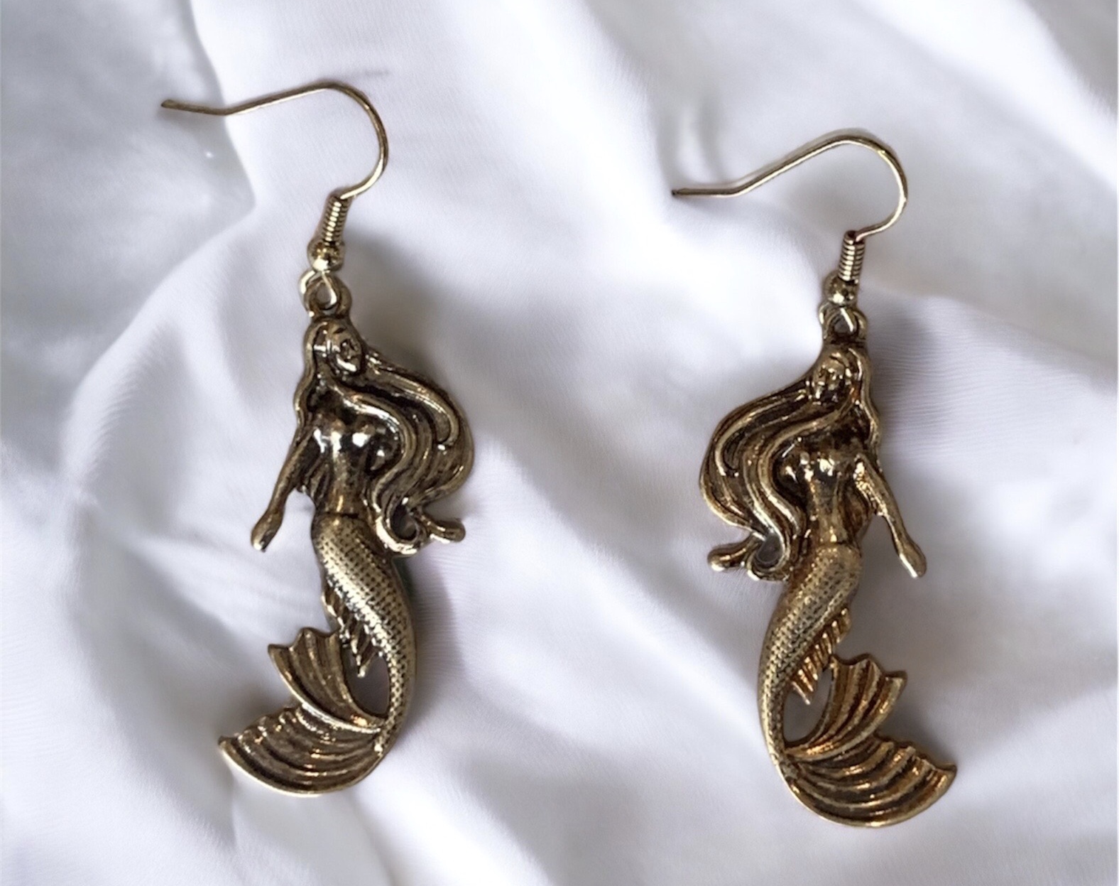 These beautiful earrings measure 2.25 inches long!