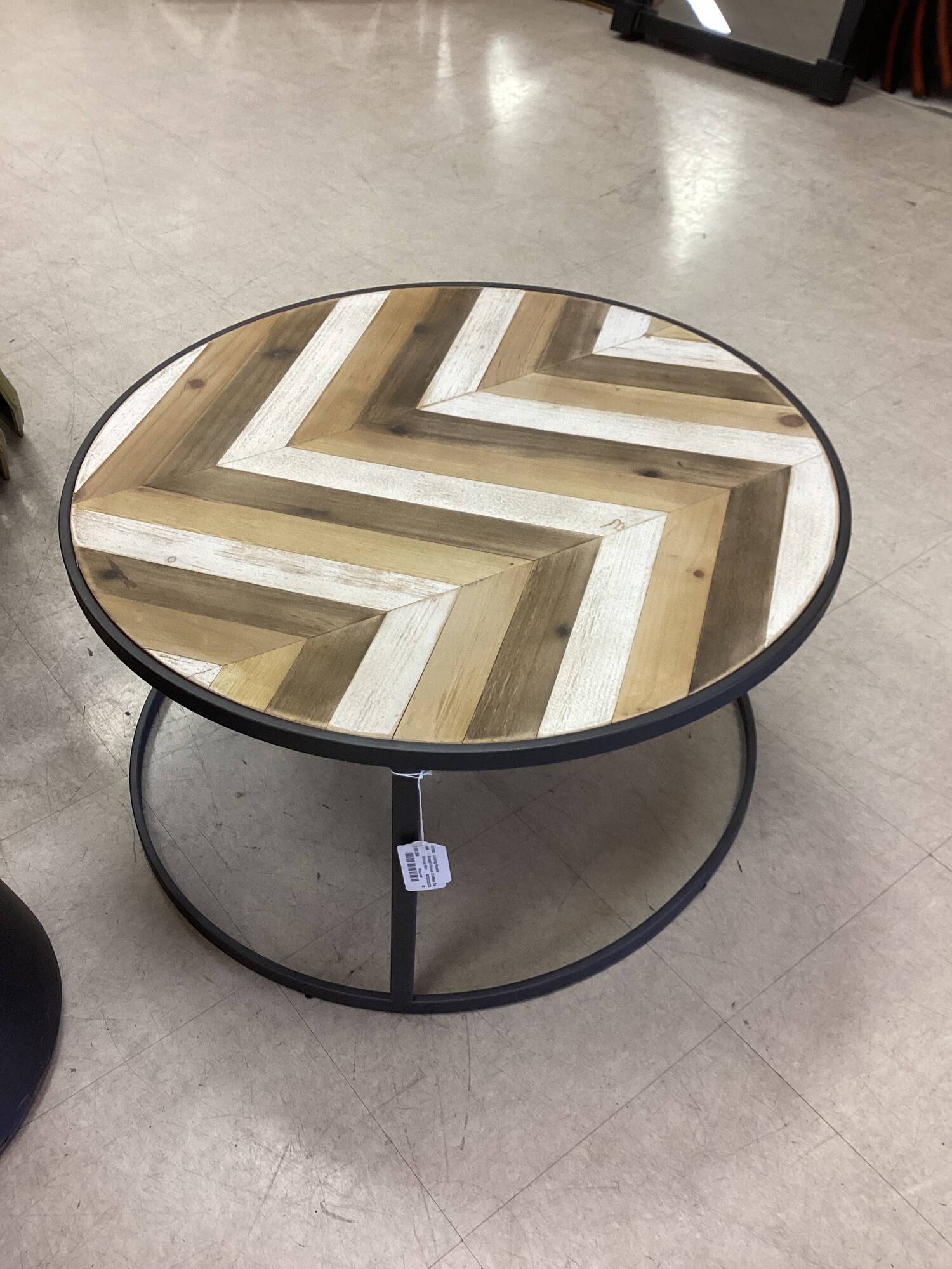 Small Wood Coffee Table Chic & Cozy Consignment Furniture