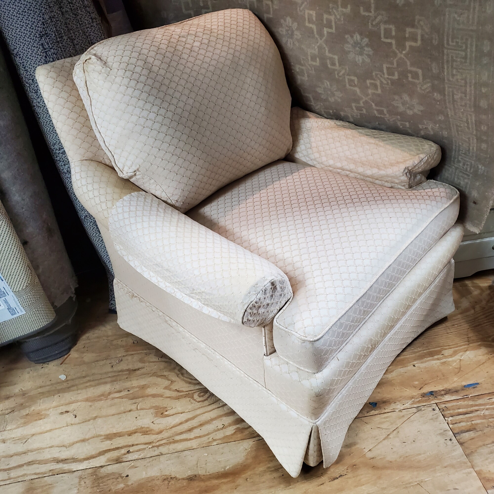 Penn House Armchair, Cream, Size: 33W