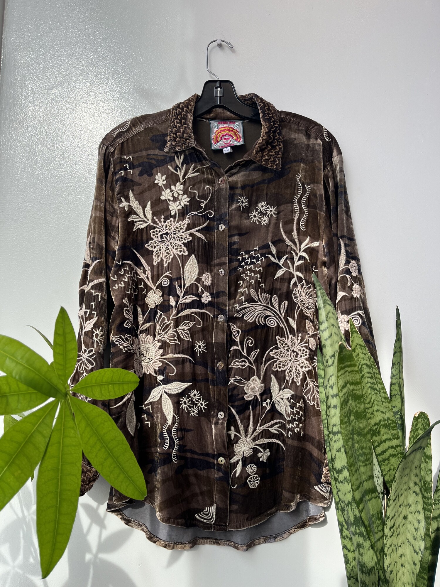 Johnny Was Embroidered Velvet Button-Down Shirt, Brown Camo Print W/Fowers