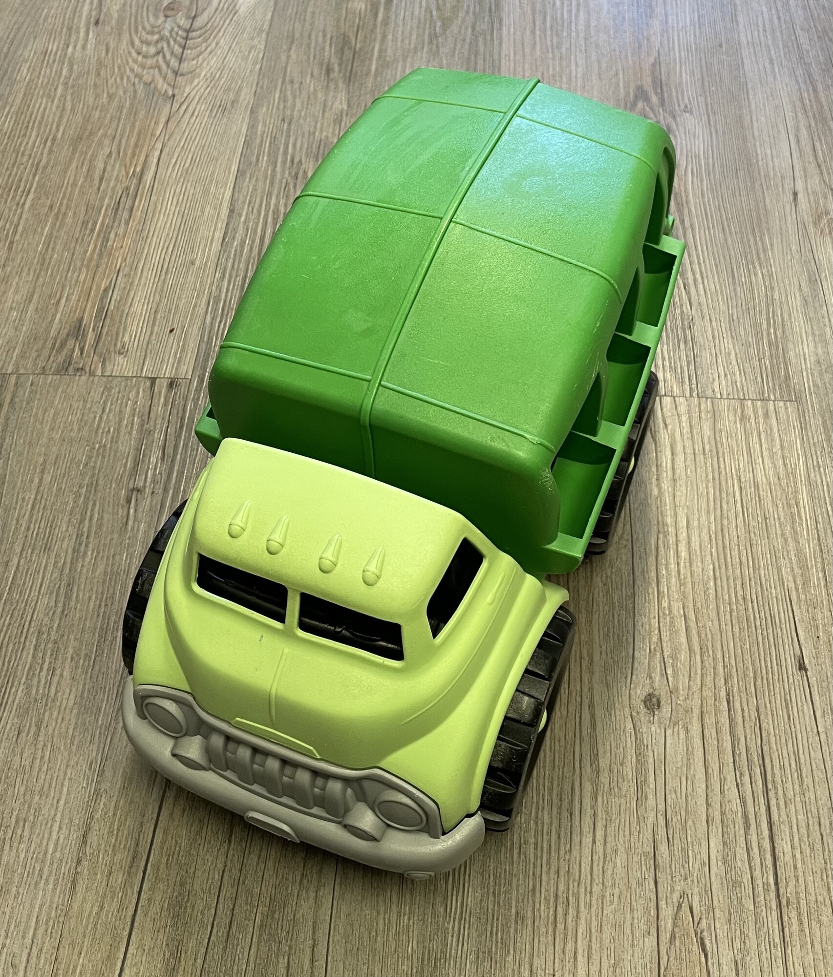 Green Toys Recycling Truck
 Green, Size: 24M