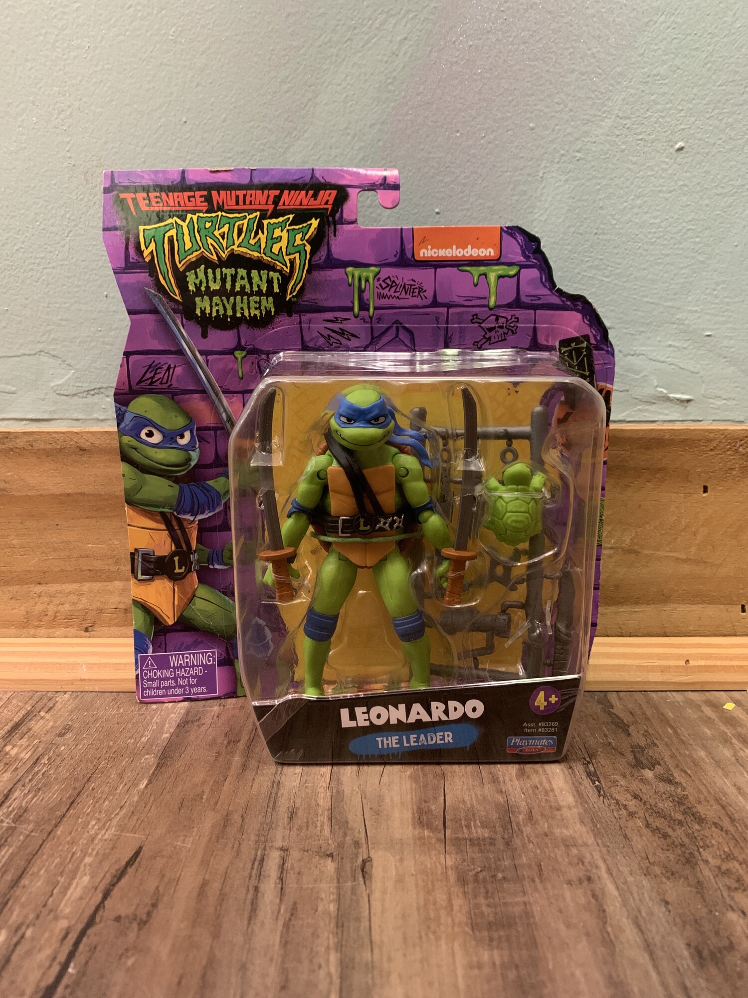 Leonardo, Green, Size: Action Fig