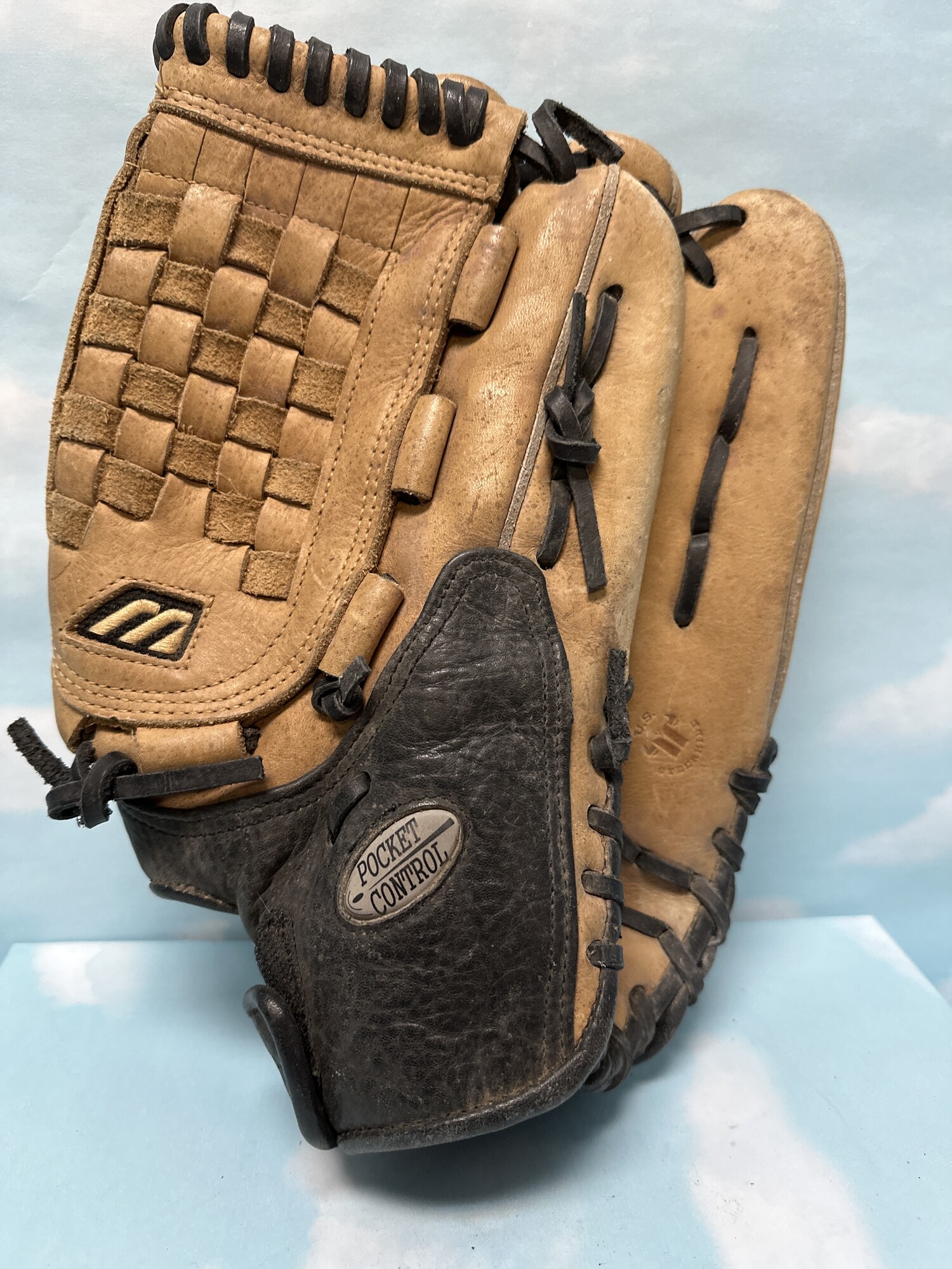 Glove MIZ Talon GPC1300 West Michigan Sports Recreation